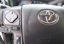 2022 Toyota Tacoma 4WD - Image 41