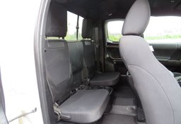 2022 Toyota Tacoma 4WD - Image 38