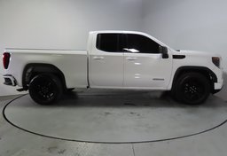 2024 GMC Sierra 1500 Elevation - Image 9