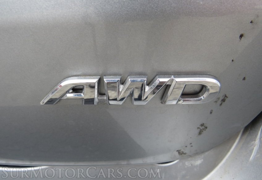 2019 Toyota Highlander - Image 17
