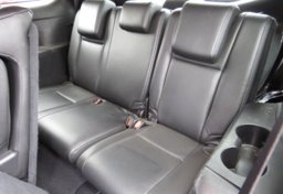 2019 Toyota Highlander - Image 30