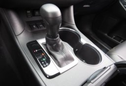 2019 Toyota Highlander - Image 44