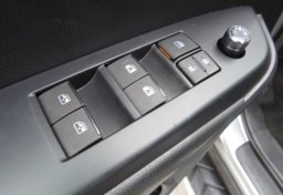 2019 Toyota Highlander - Image 39
