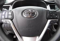 2019 Toyota Highlander - Image 33