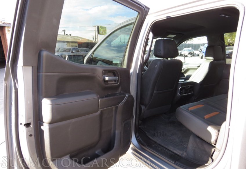 2020 GMC Sierra 1500 - Image 30