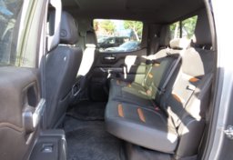 2020 GMC Sierra 1500 - Image 32