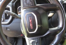 2020 GMC Sierra 1500 - Image 38