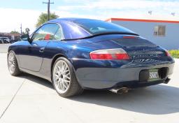 Thumbnail of 2000 Porsche 911