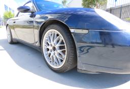 Thumbnail of 2000 Porsche 911