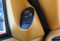 Thumbnail of 2000 Porsche 911