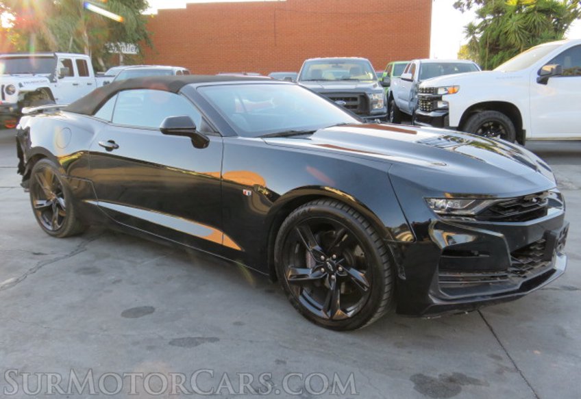 2020 Chevrolet Camaro - Image 3