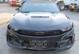 2020 Chevrolet Camaro - Image 11
