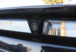 2020 Chevrolet Camaro - Image 17