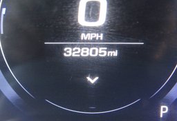 2020 Chevrolet Camaro - Image 27