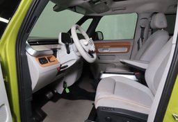 2025 Volkswagen ID. Buzz 1st Edition 4Motion - Image 29