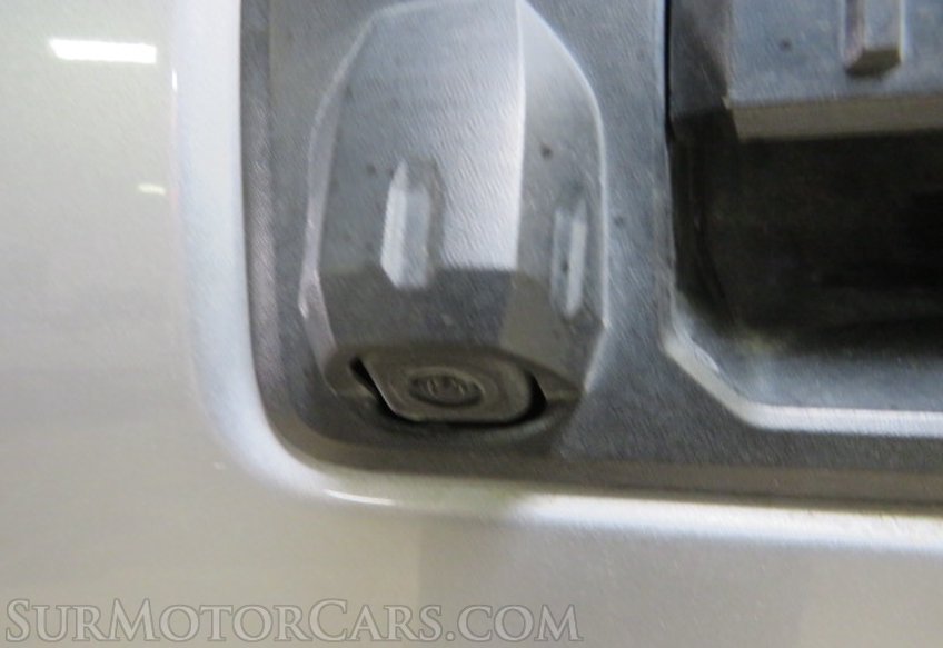 2021 Toyota Tacoma - Image 16