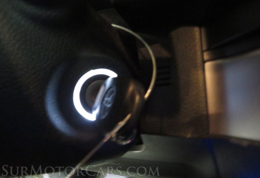 2021 Toyota Tacoma - Image 44