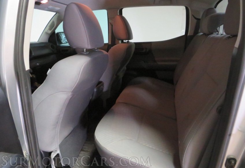 2021 Toyota Tacoma - Image 31