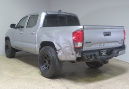 2021 Toyota Tacoma - Image 5