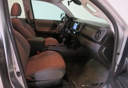 2021 Toyota Tacoma - Image 24