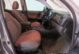 2021 Toyota Tacoma - Image 22