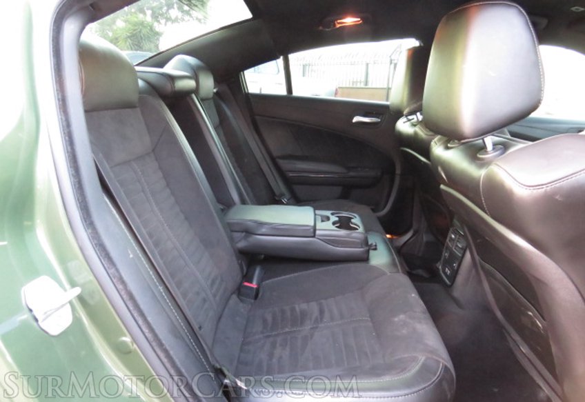 2019 Dodge Charger - Image 34