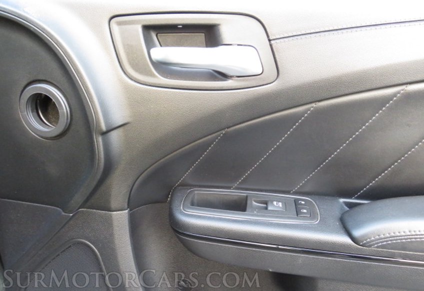 2019 Dodge Charger - Image 33