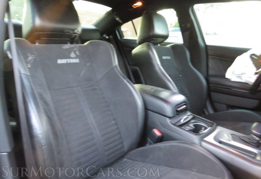 2019 Dodge Charger - Image 25