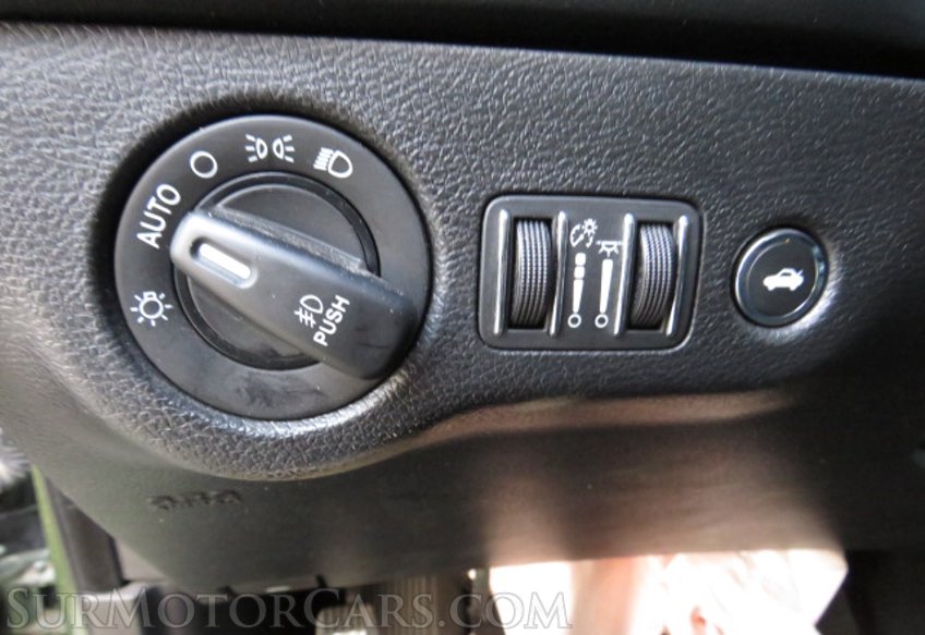 2019 Dodge Charger - Image 42