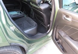 2019 Dodge Charger - Image 31