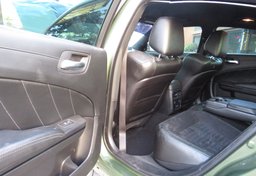 2019 Dodge Charger - Image 30