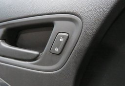 2020 Chevrolet Colorado - Image 41