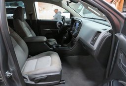 2020 Chevrolet Colorado - Image 24