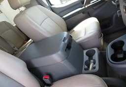 2016 Nissan NVP - Image 30