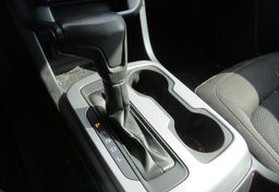 2020 Chevrolet Colorado - Image 38