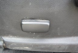 2020 Chevrolet Colorado - Image 44