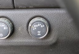 2020 Chevrolet Colorado - Image 37