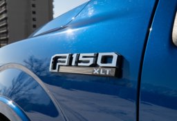 2018 Ford F-150 - Image 23