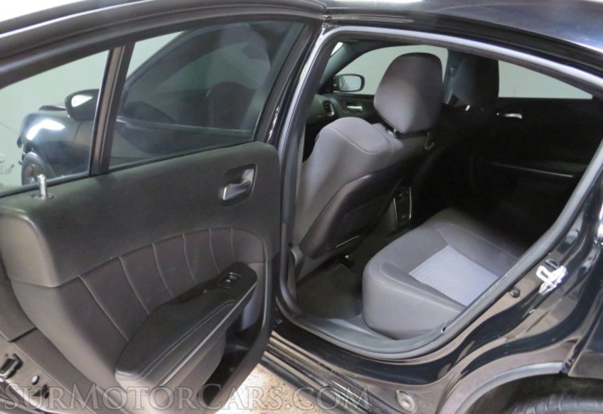 2020 Dodge Charger - Image 21