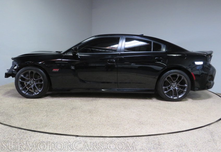 2020 Dodge Charger - Image 5