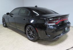 2020 Dodge Charger - Image 10