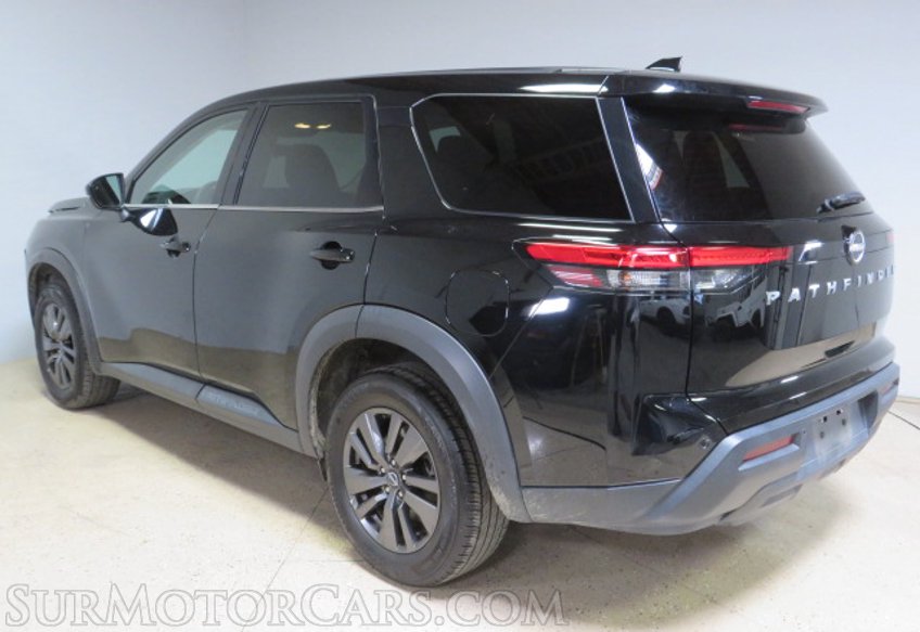 2022 Nissan Pathfinder - Image 6