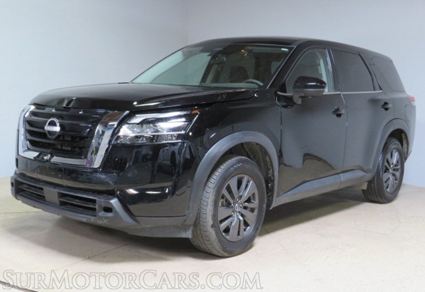 2022 Nissan Pathfinder - Image 4