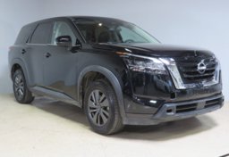 2022 Nissan Pathfinder - Image 3