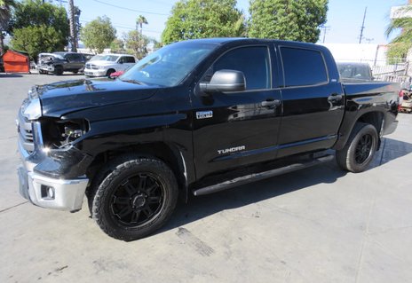 2014 Toyota Tundra Truck