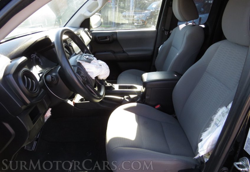 2017 Toyota Tacoma - Image 22