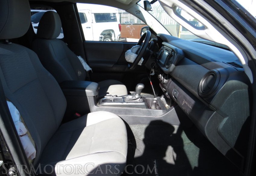 2017 Toyota Tacoma - Image 23