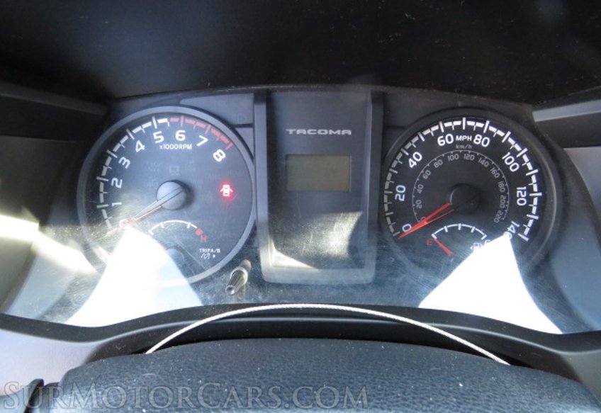 2017 Toyota Tacoma - Image 28