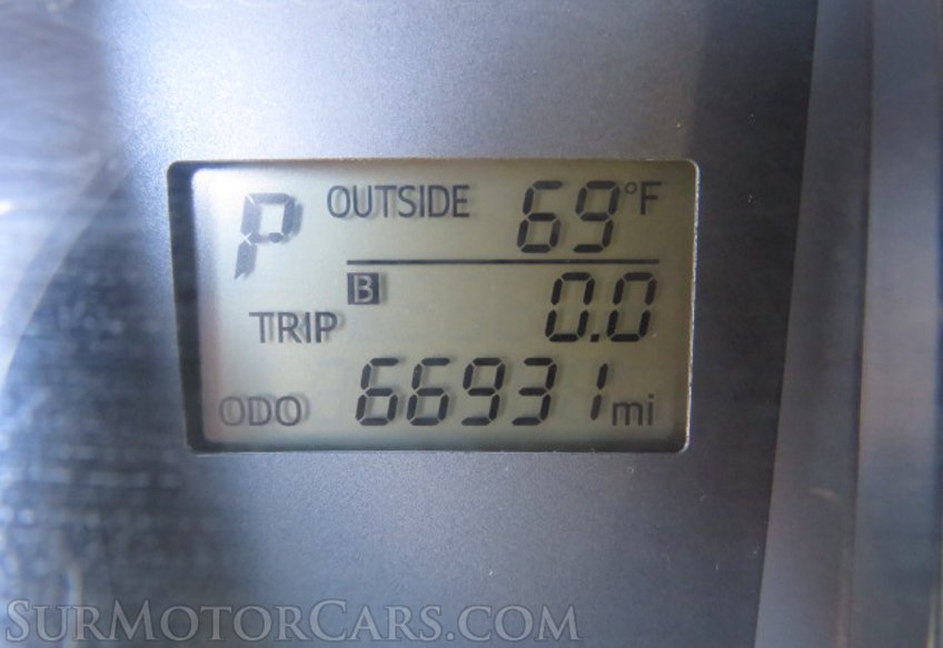 2017 Toyota Tacoma - Image 36