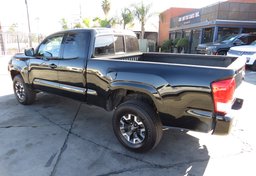 2017 Toyota Tacoma - Image 6